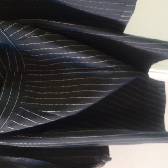 Alan Paige Black Pinstripe Mini Skirt Suit size M - Picture 11 of 17